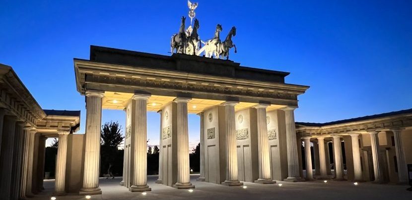 Parque Europa-Puerta de Brandeburgo-Foto original madrid4u