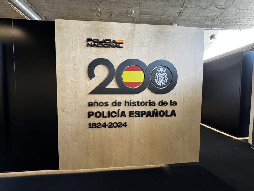 Exposición 200 años de la historia de la Policía Española: horarios