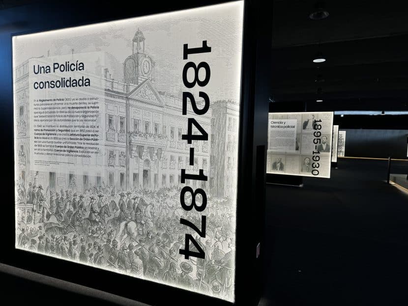 200 años de la historia de la Policía Española-Exposición-Foto original madrid4u
