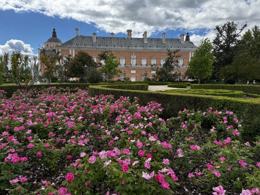 Aranjuez-Jardín del Parterre y Palacio Real de Aranjuez-Foto original madrid4u