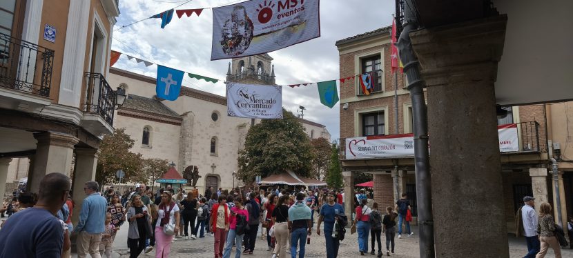 Mercado Cervantino en Alcalá de Henares-Foto original madrid4u