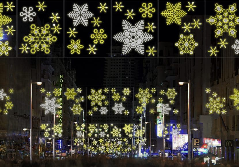 Luces de Navidad-Ángeles luminosos en Plaza de Carlos V