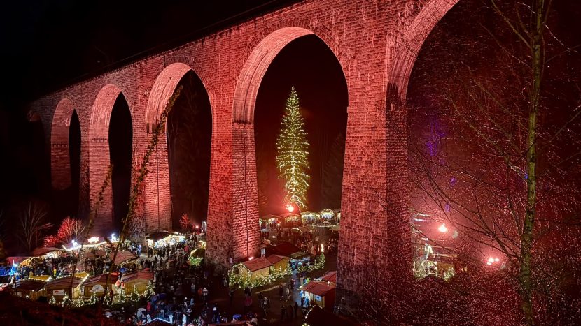 Mercadillo Navideño Ravennaschlucht Selva Negra: